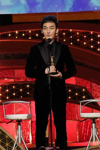 kusanagi tsuyoshi