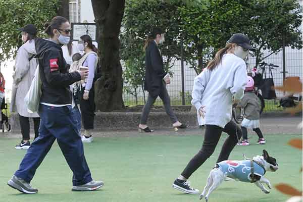 FRIDAY 川口春奈と矢地祐介