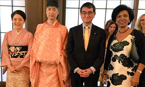 河野香夫人とベルギー大使